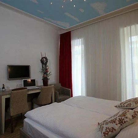 Ξενοδοχείο Kavun 3*