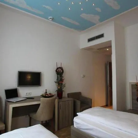 Hotel Kavun 3*