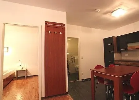 Kavun Otel Münih