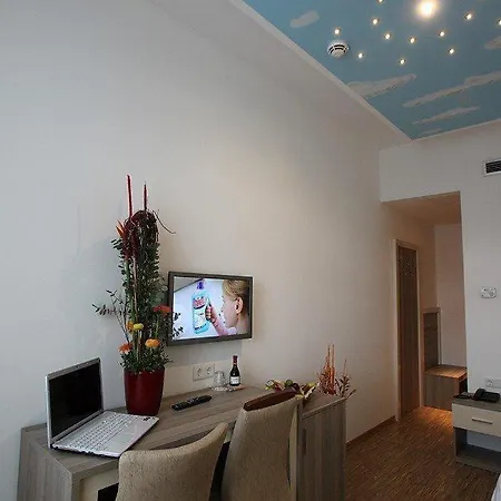 Otel Kavun 3*